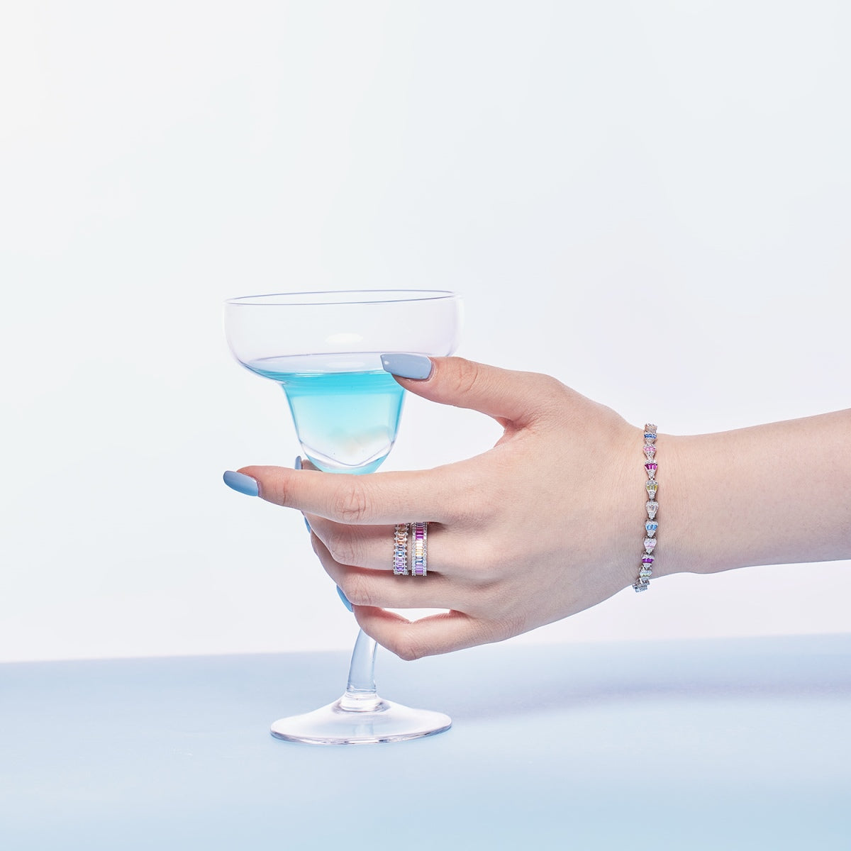 [baslovejewels] Strahlendes Armband in Tropfenform für jeden Tag