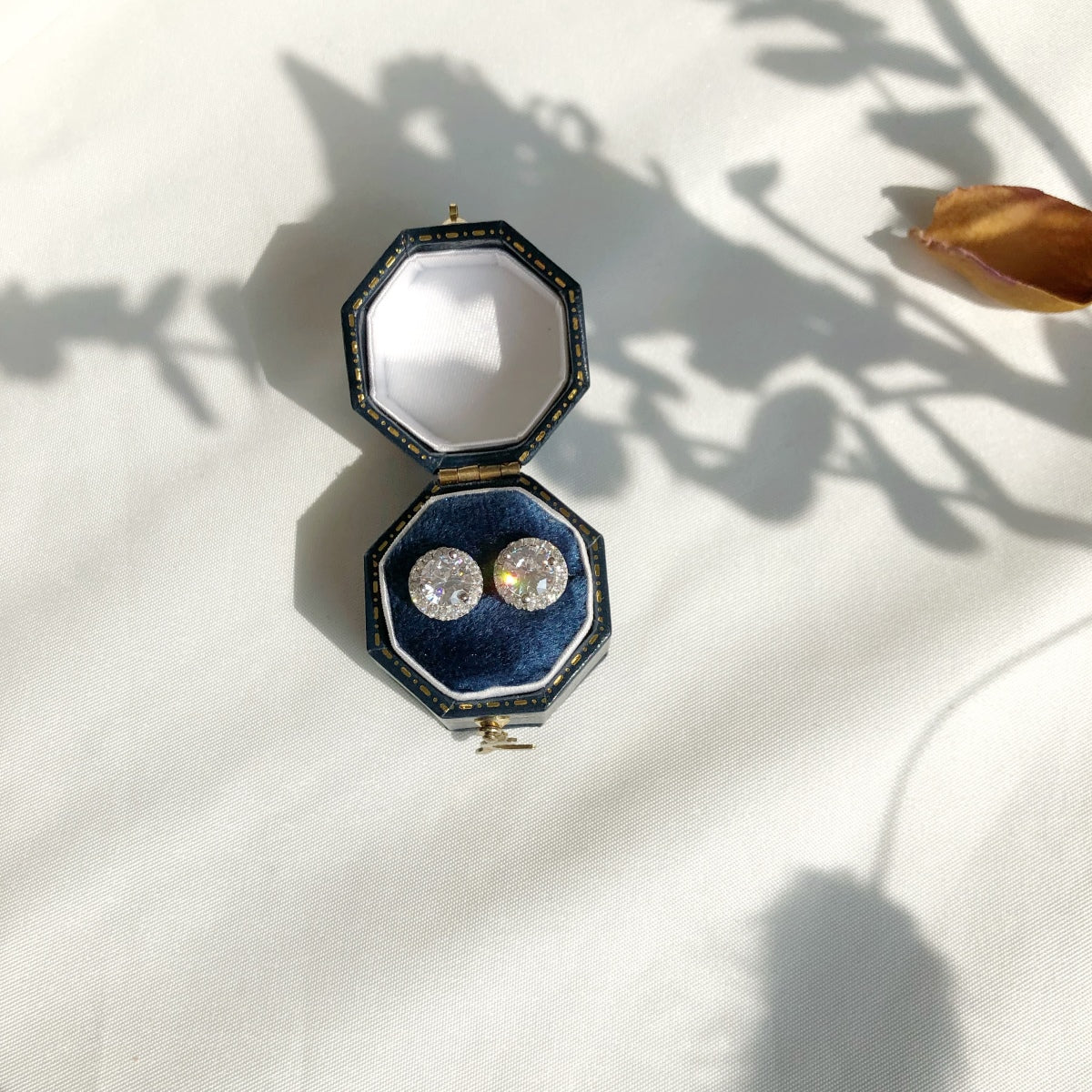 [baslovejewels]Klassische runde Prinzessinnen-Ohrringe