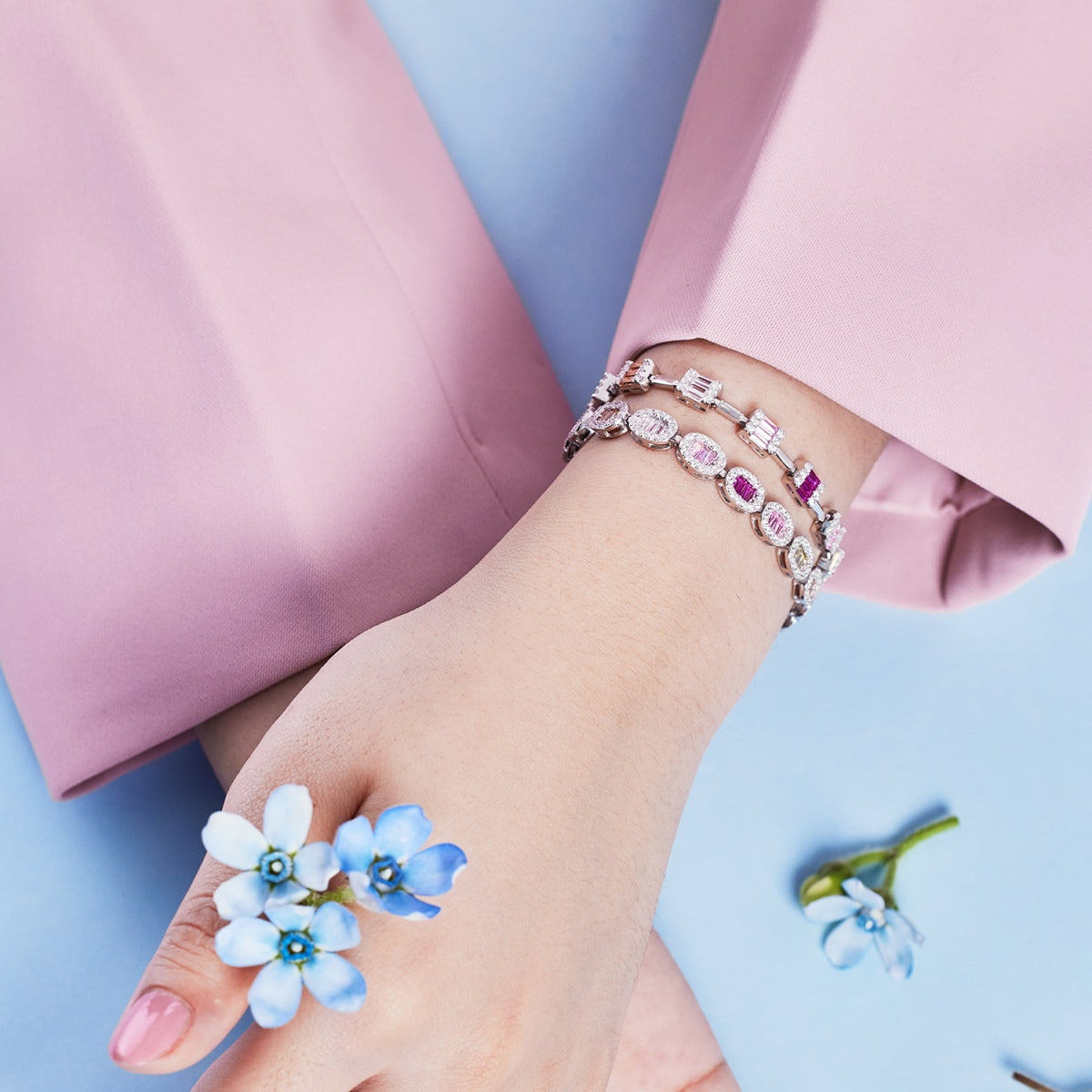 [baslovejewels]Exquisites, verziertes Smaragdschliff-Tagesarmband