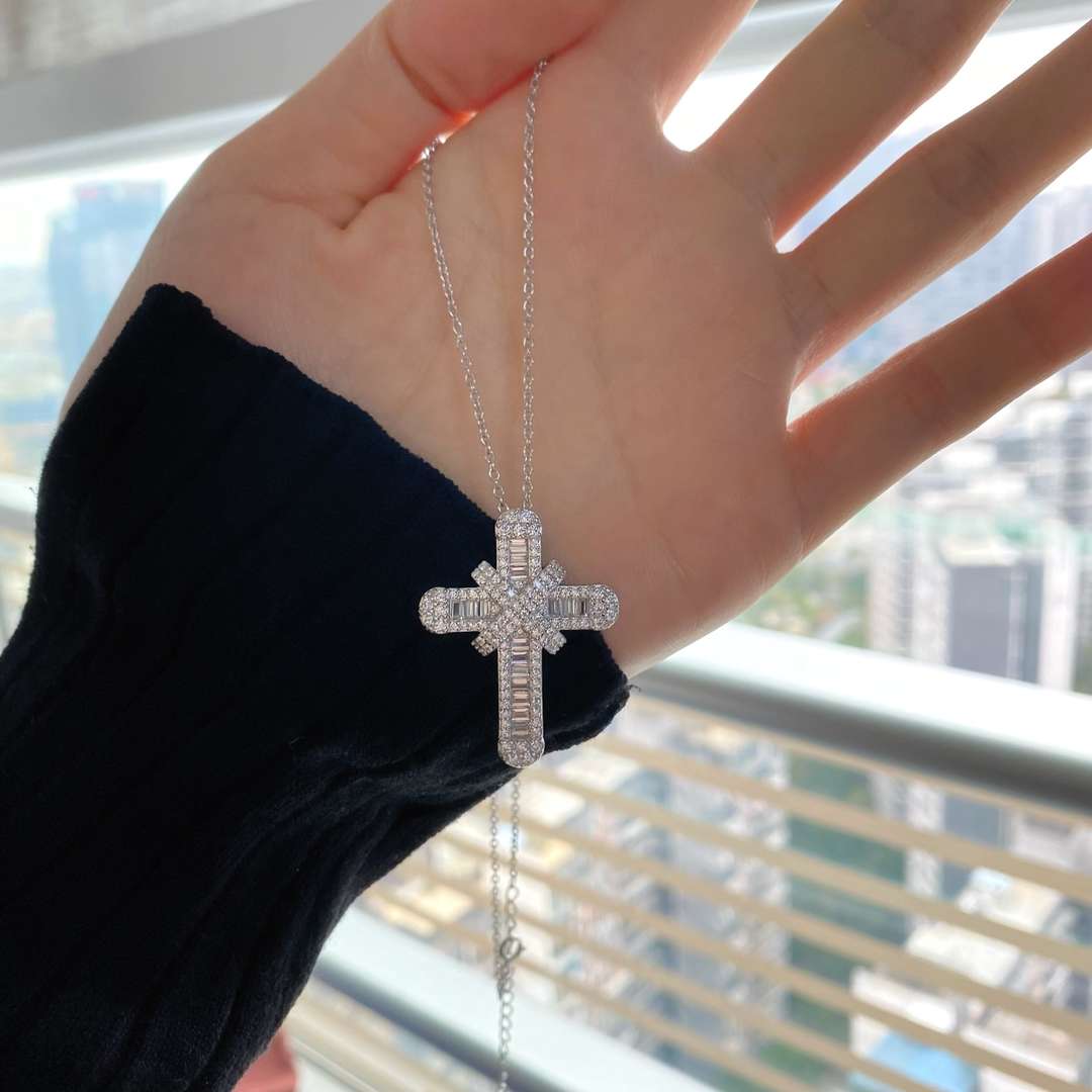 [baslovejewels]ジプソフィラとダイアモンドのネックレス