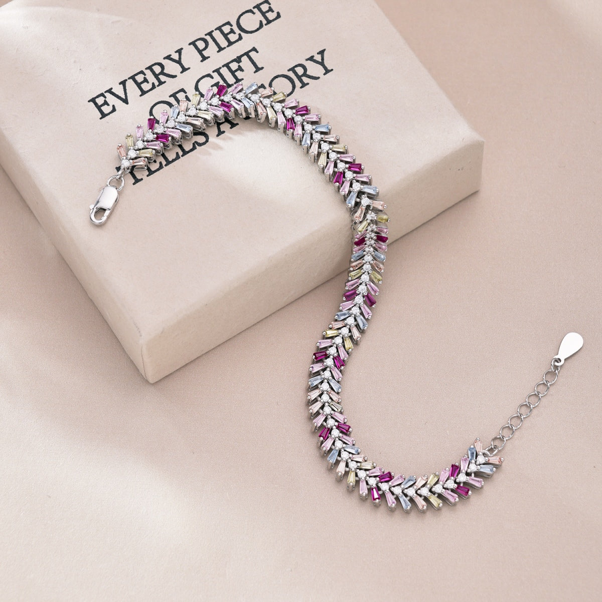 [baslovejewels]上品な輝きのエメラルドカットデイリーブレスレット