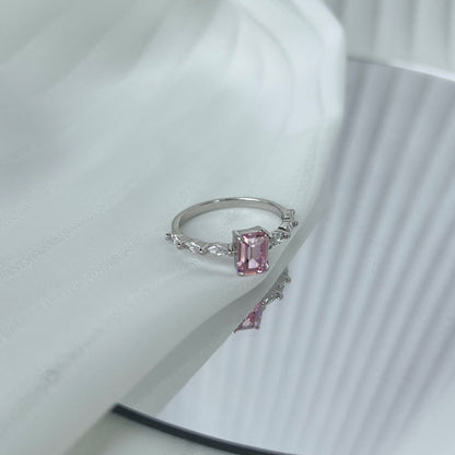 [baslovejewels]1.0カラットの繊細で輝くラディアントカットのデイリーリング