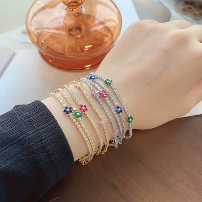 [baslovejewels]Funkelndes Tennisarmband in Blumenform
