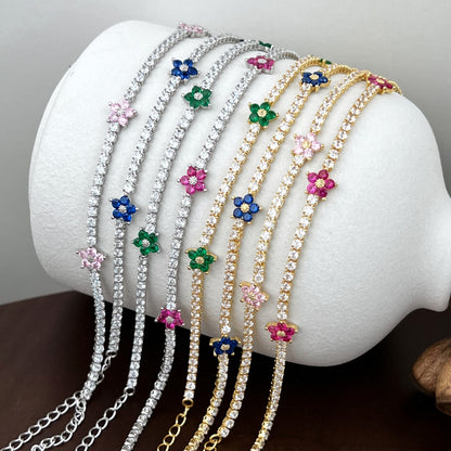 [baslovejewels]Funkelndes Tennisarmband in Blumenform