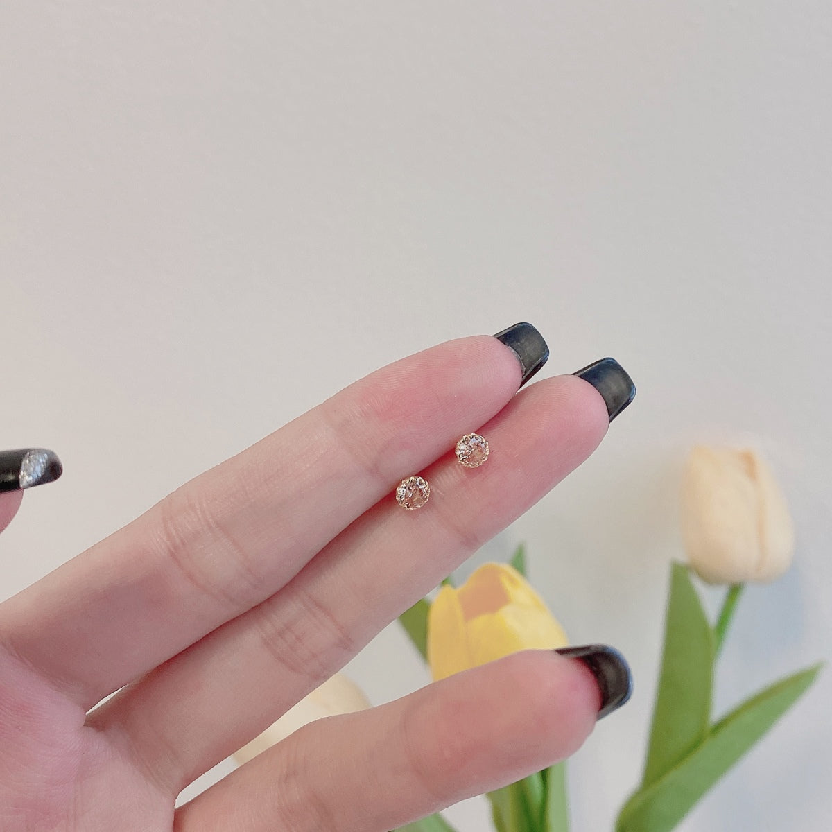[baslovejewels]キラキラ輝くカラフルなラウンドシェイプイヤリング