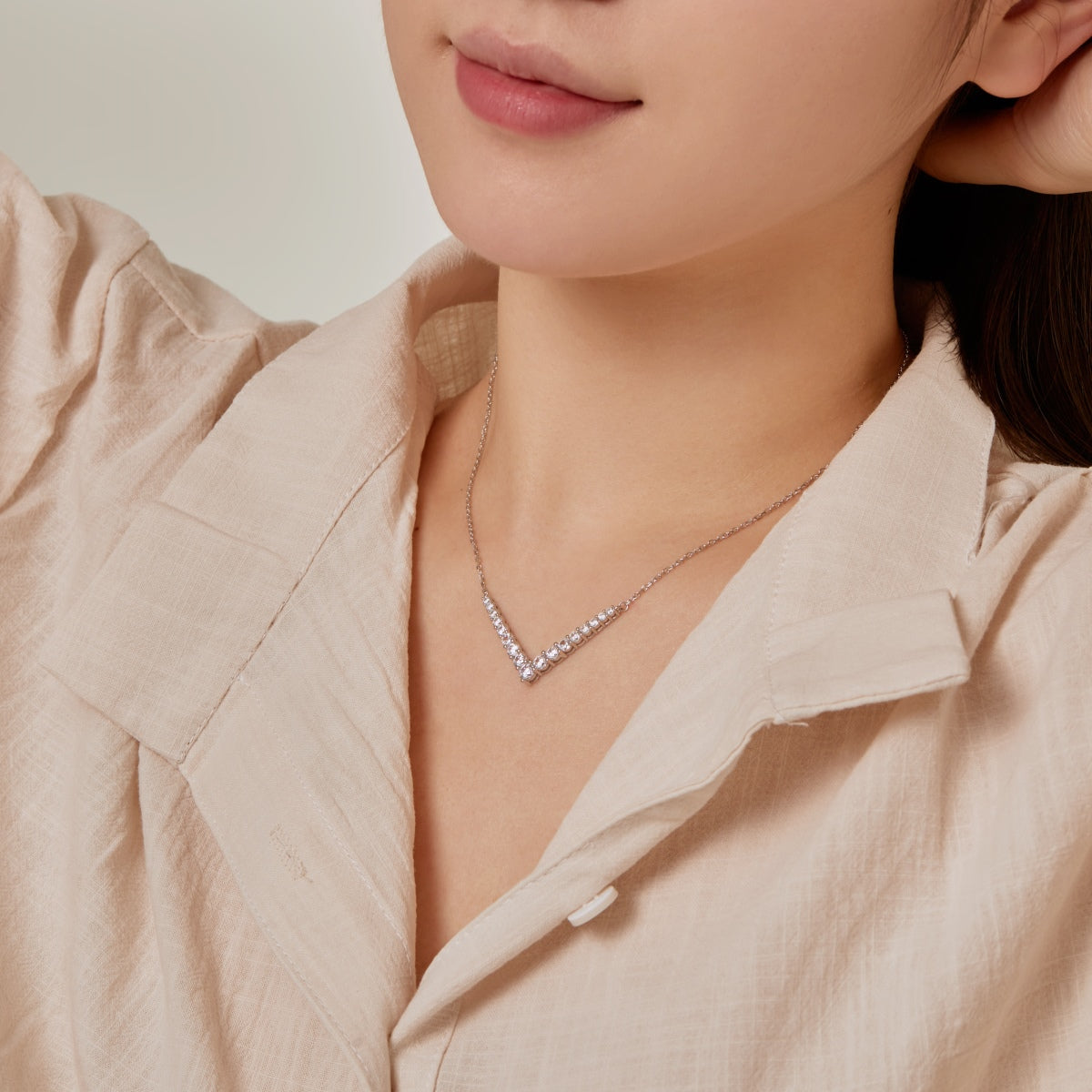 [baslovejewels]Verzierte Halskette mit Rundschliff