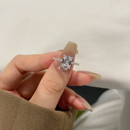 [baslovejewels]2,0 Karat funkelnder Partyring im verzierten Radiantschliff