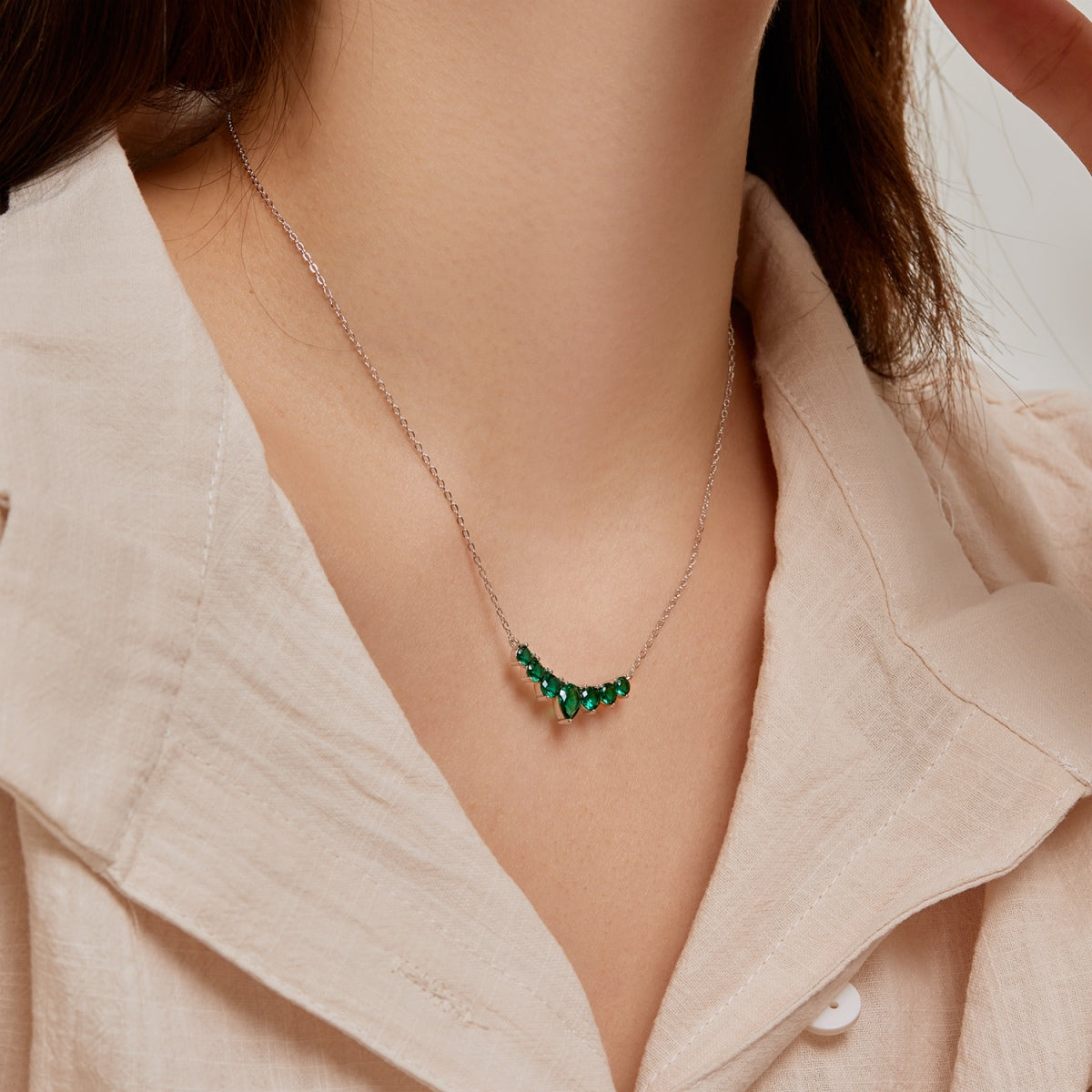 [baslovejewels]Zierliche bunte Herzkette