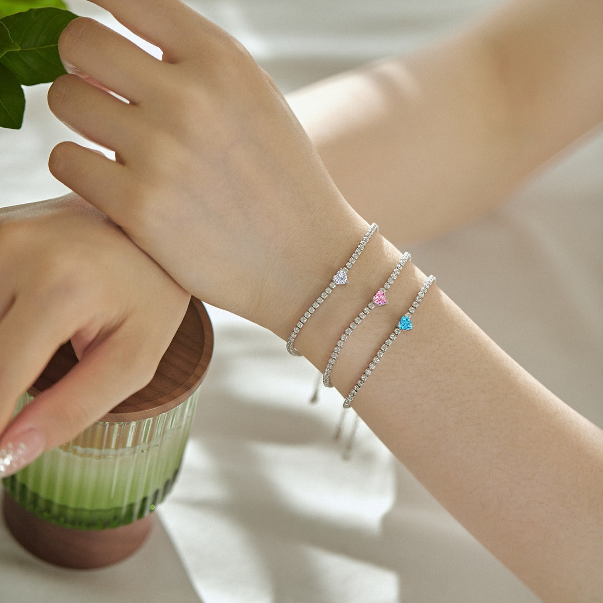 [baslovejewels]0.5カラットのエレガントでロマンチックなハート型ラバーブレスレット