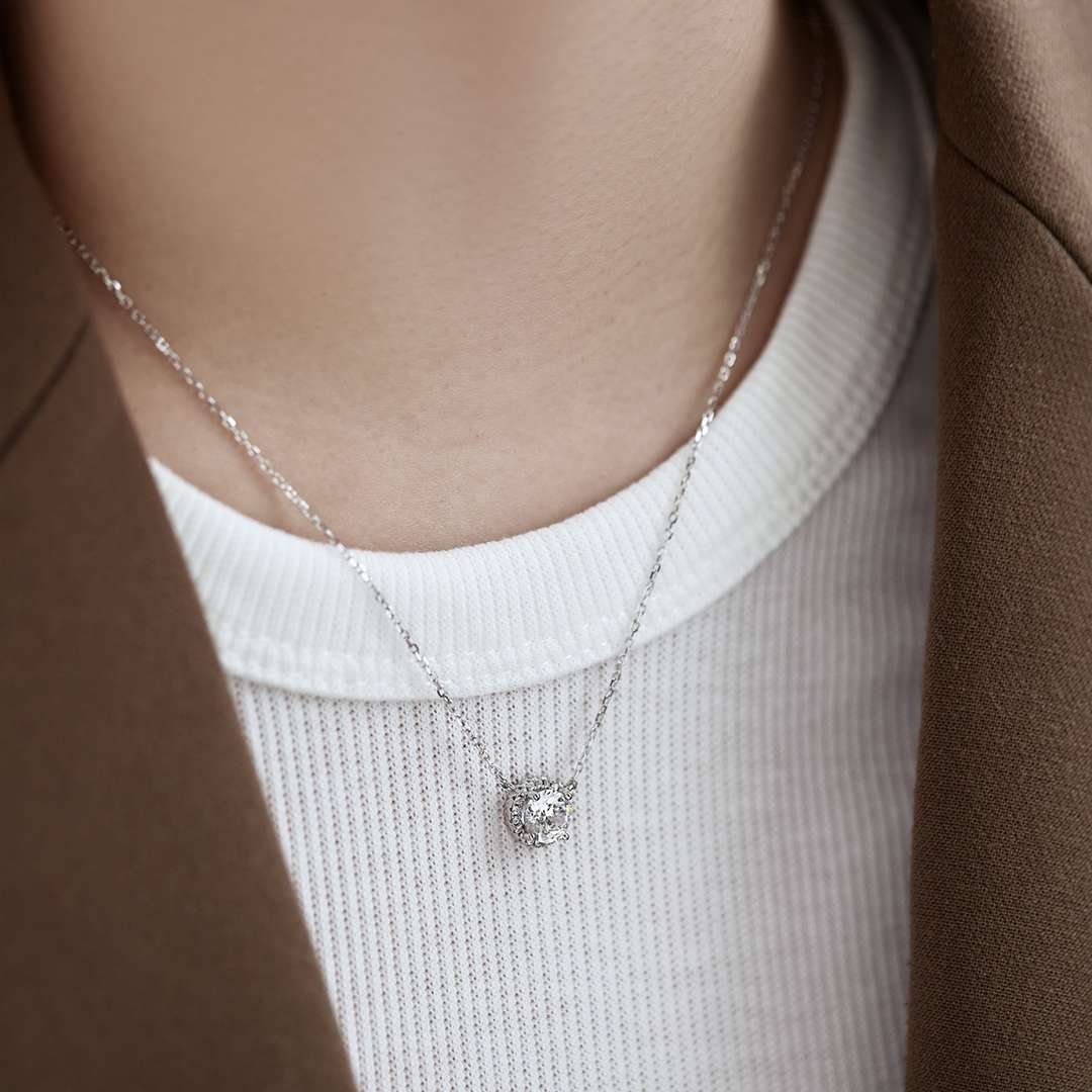 [baslovejewels]Luxuriöse Halskette mit Rundschliff