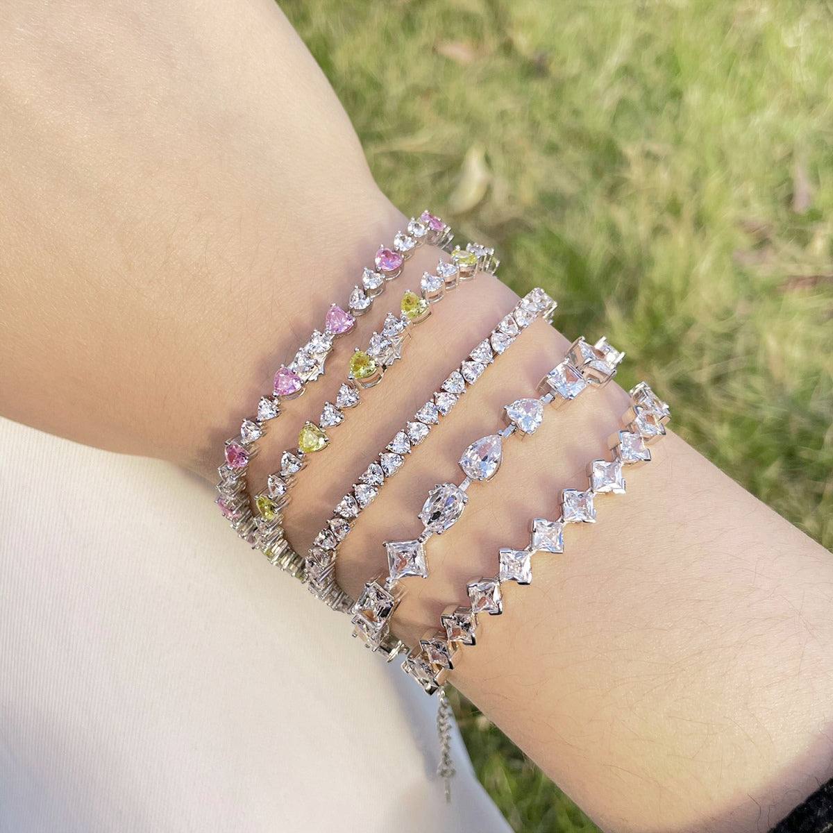 [baslovejewels] まばゆいばかりのロマンチックなハート型恋人ブレスレット