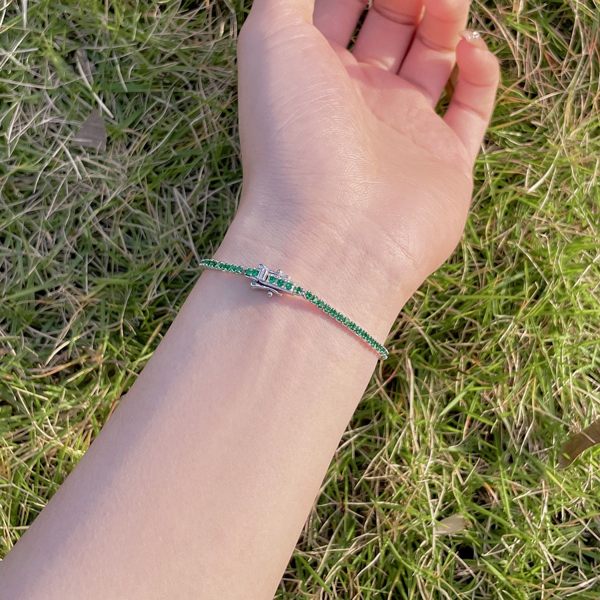 [baslovejewels] Strahlend buntes Party-Armband im Rundschliff