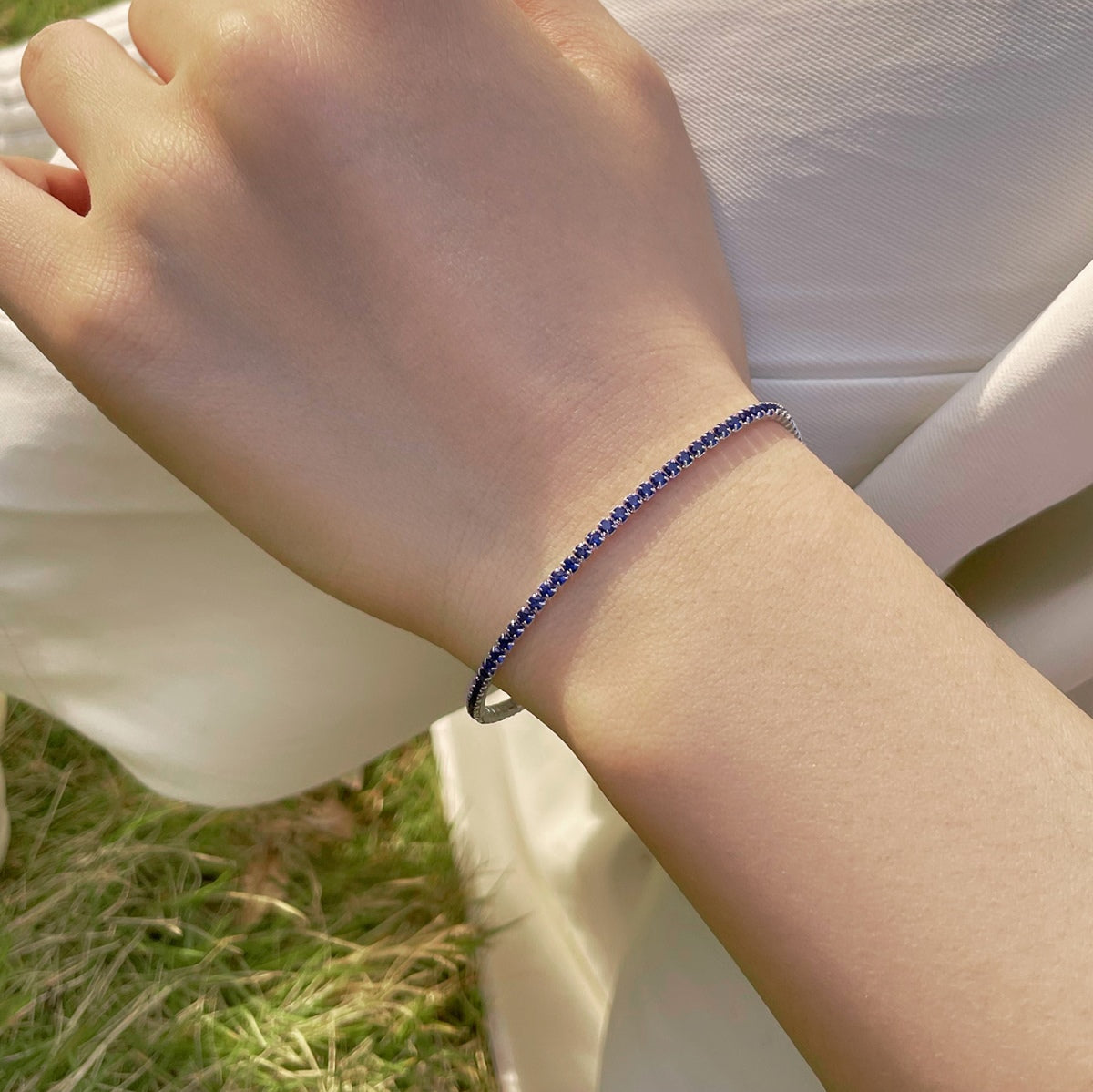 [baslovejewels] Strahlend buntes Party-Armband im Rundschliff