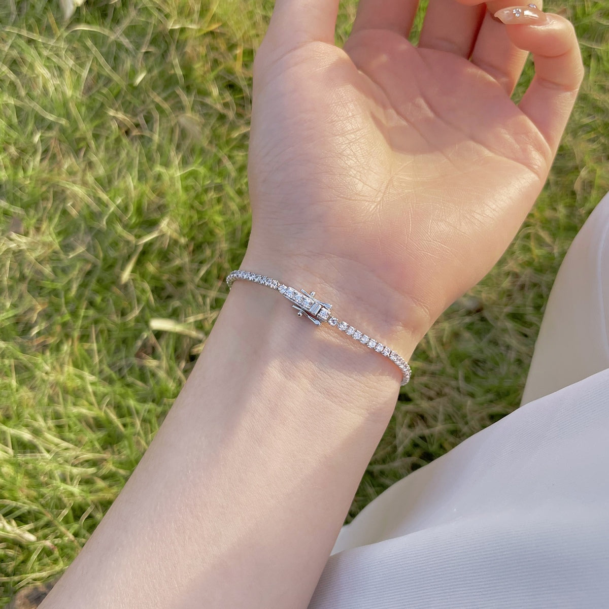 [baslovejewels] Strahlend buntes Party-Armband im Rundschliff