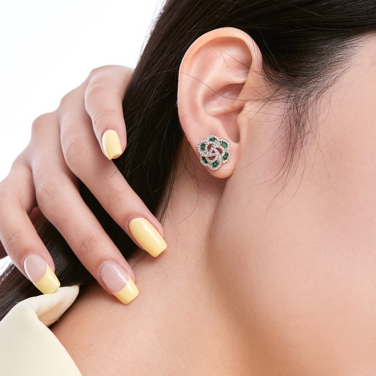 [baslovejewels]Exquisite Blumenform Tägliche Ohrringe