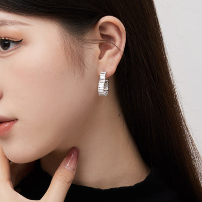 [baslovejewels] Strahlende Herz-Ohrringe mit Cut-Out