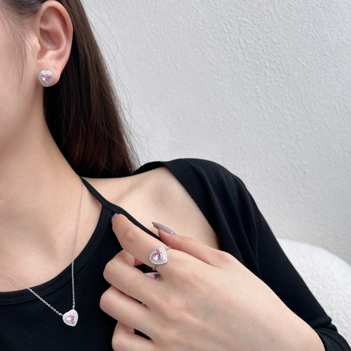 [baslovejewels]Schillernde herzförmige Liebhaber-Ohrringe