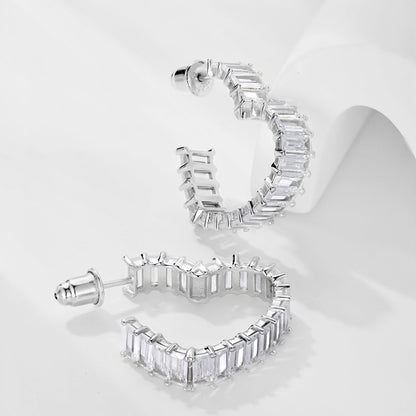 [baslovejewels] Strahlende Herz-Ohrringe mit Cut-Out