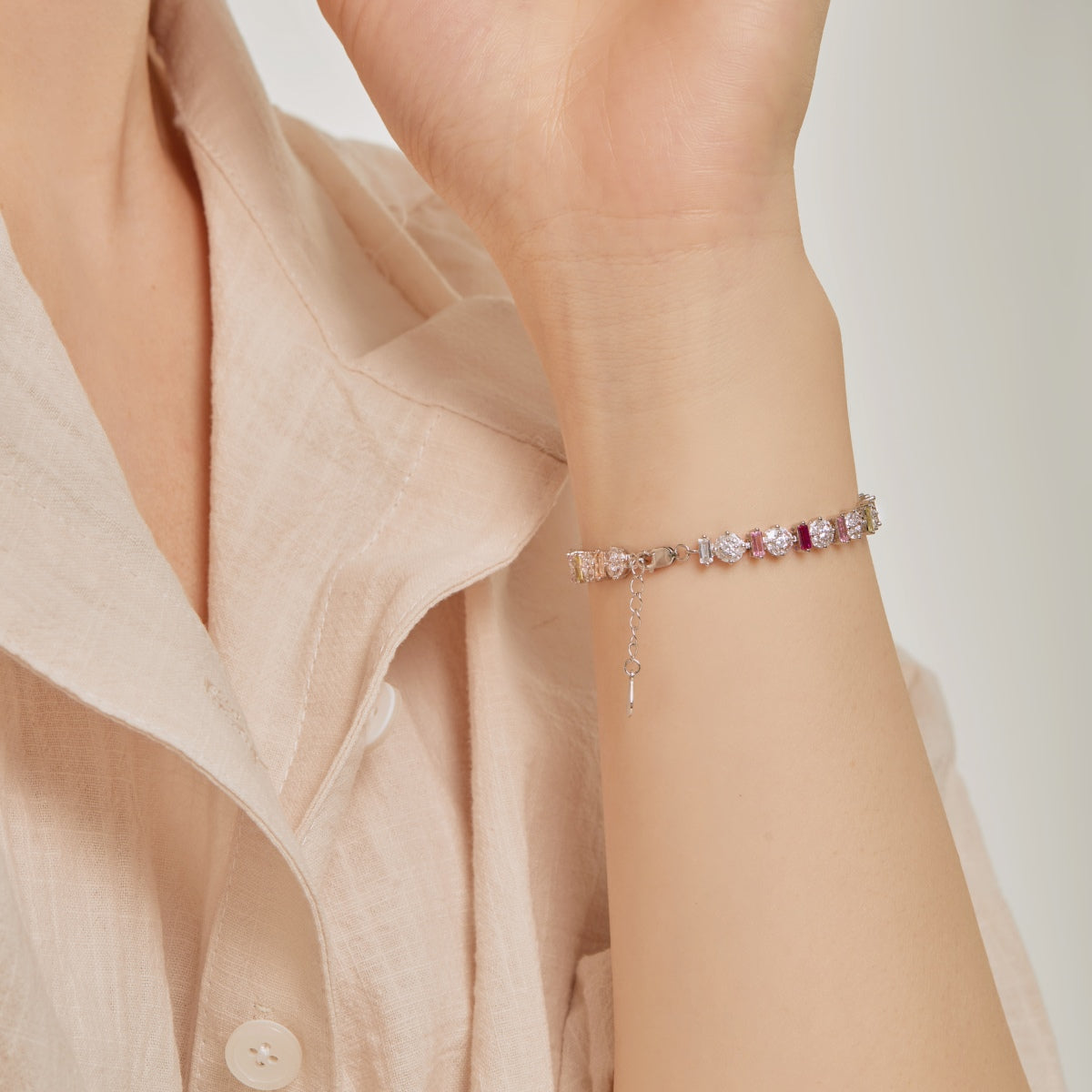 [baslovejewels]輝くカラフルなラウンドシェイプデイリーブレスレット