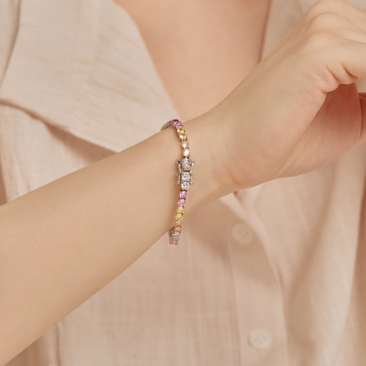 [baslovejewels]輝くカラフルなラウンドカットテニスブレスレット