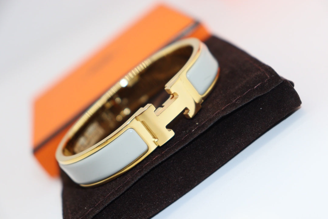 [baslovejewels]H ライトブルー ブレスレット