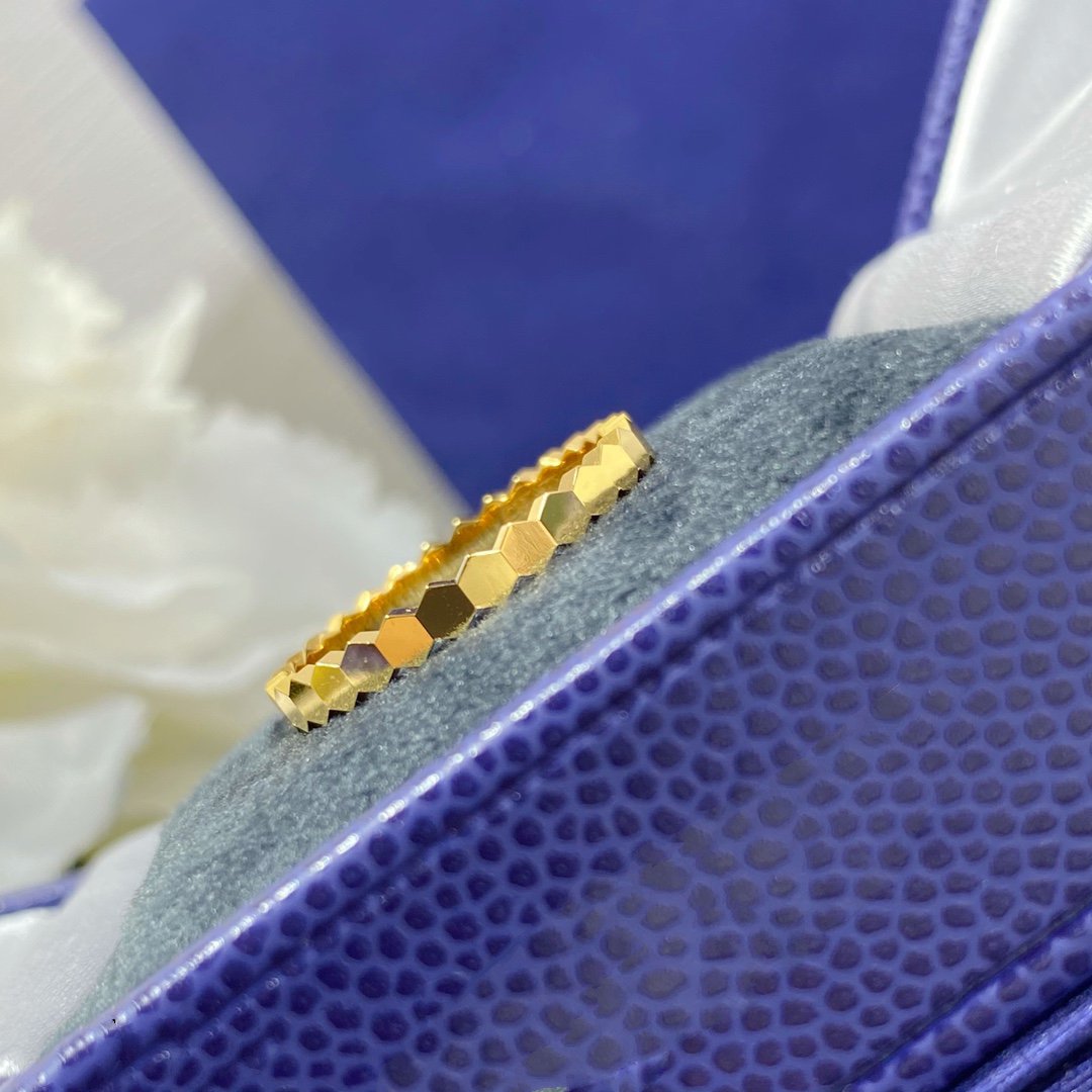 [baslovejewels] KLEINER RING „BIENENLIEBE“