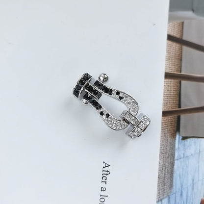 [baslovejewels]FORCE GROSSES HUFEISENARMBAND MIT SCHWARZEN WEISSEN DIAMANTEN IN ROSÉGOLD