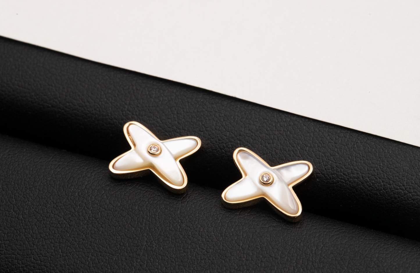 [baslovejewels]JEUX DE WHITE MOP ROSÉGOLD DIAMANT OHRRINGE