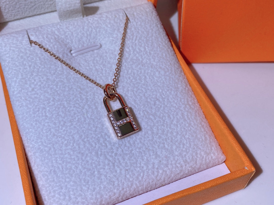 [baslovejewels]HM ADVANCED NICHE LOCK HEAD HALSKETTE DIAMANTEN