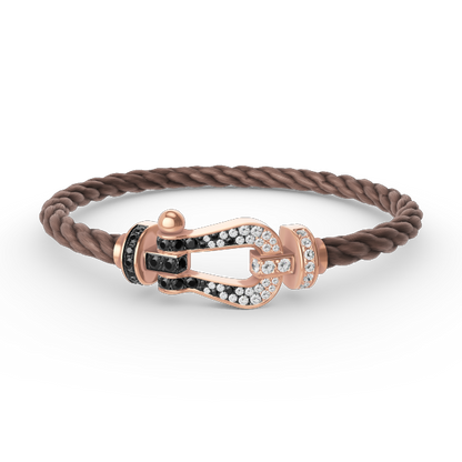 [baslovejewels]FORCE GROSSES HUFEISENARMBAND MIT SCHWARZEN WEISSEN DIAMANTEN IN ROSÉGOLD